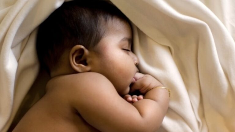 Helping Kids with Eczema Sleep Better